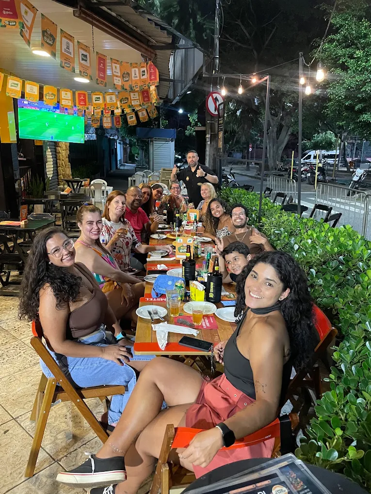 Confraternização e chope gelado no festival